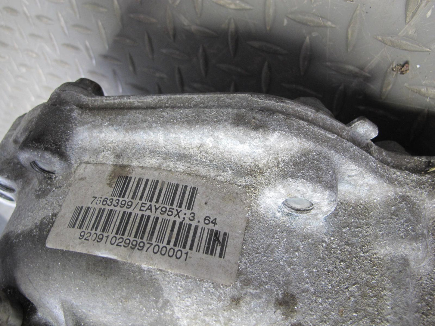 2008-2010 BMW X6 E71 E72 Front Axle Differential Carrier Gear Ratio 3.64