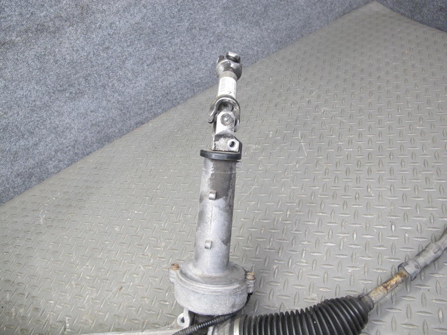 2010-2011 BMW X6 E72 Hybrid Electric Steering Rack & Pinion Gear Box Assembly