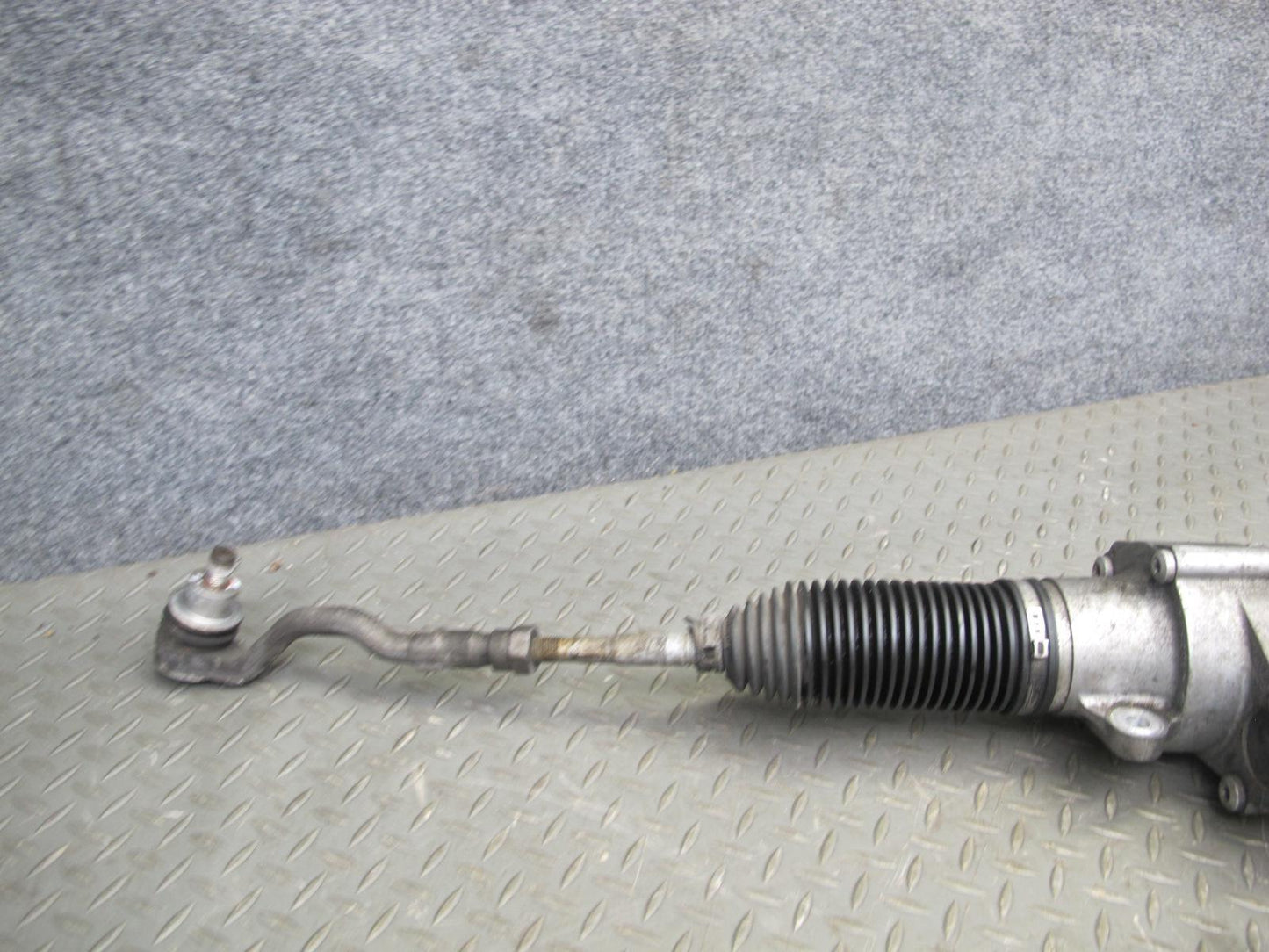 2010-2011 BMW X6 E72 Hybrid Electric Steering Rack & Pinion Gear Box Assembly