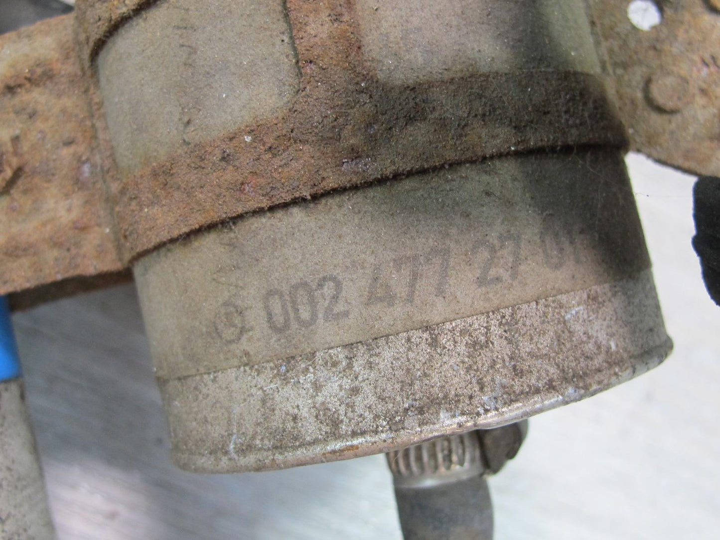 96-99 Mercedes W140 S500 Fuel Pump Filter Assembly OEM
