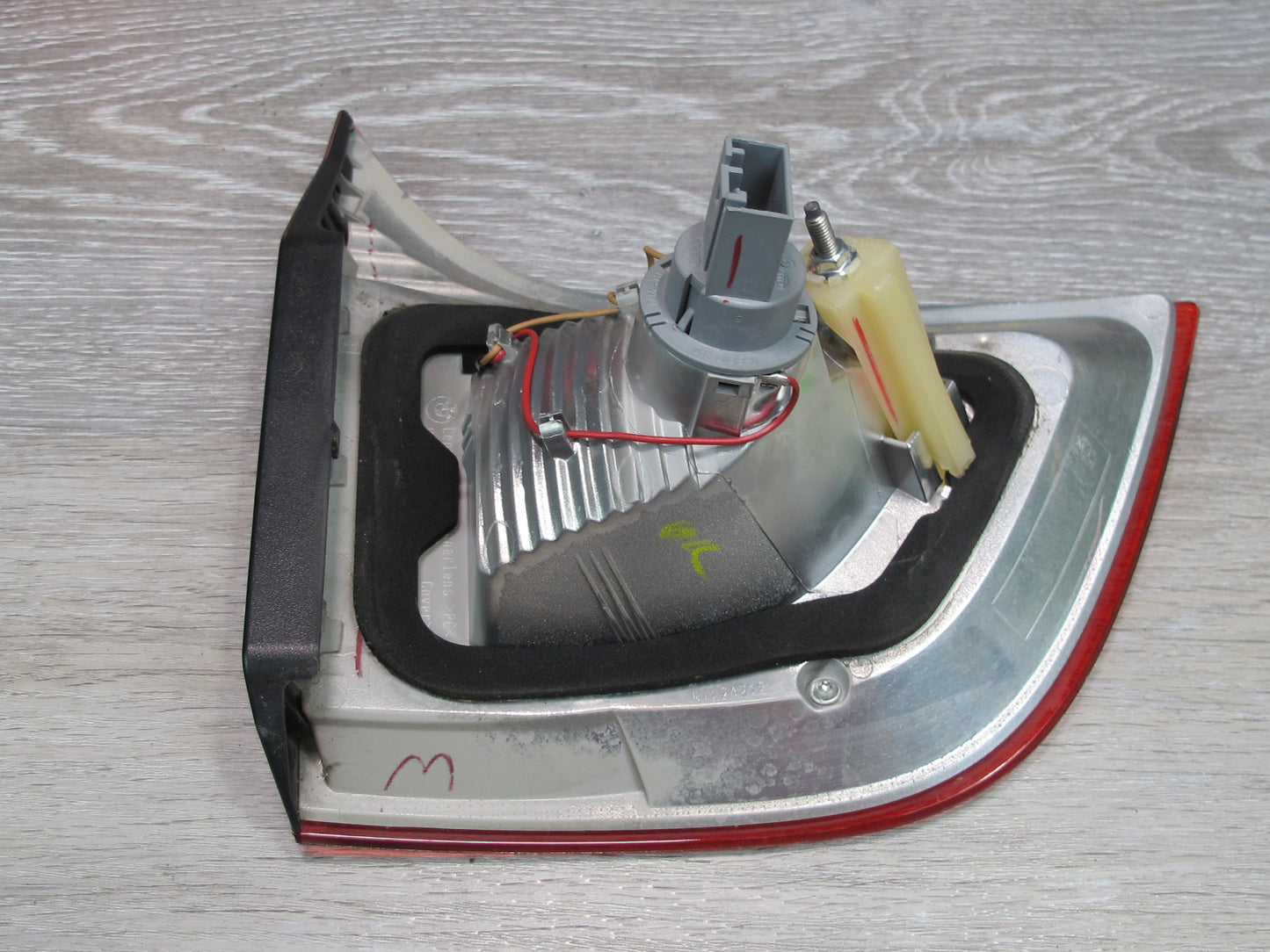 2008-2012 BMW X6 E71 E72 Rear Right & Left Side Inner Tail Light Brake Lamp Set