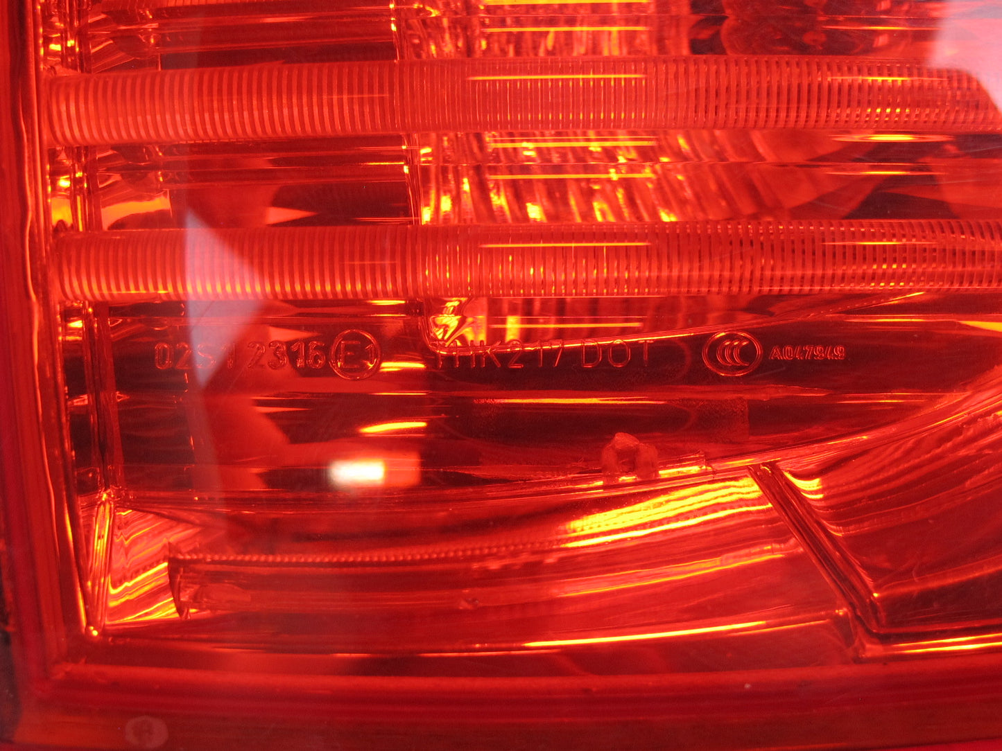 2008-2012 BMW X6 E71 E72 Rear Right & Left Side Inner Tail Light Brake Lamp Set