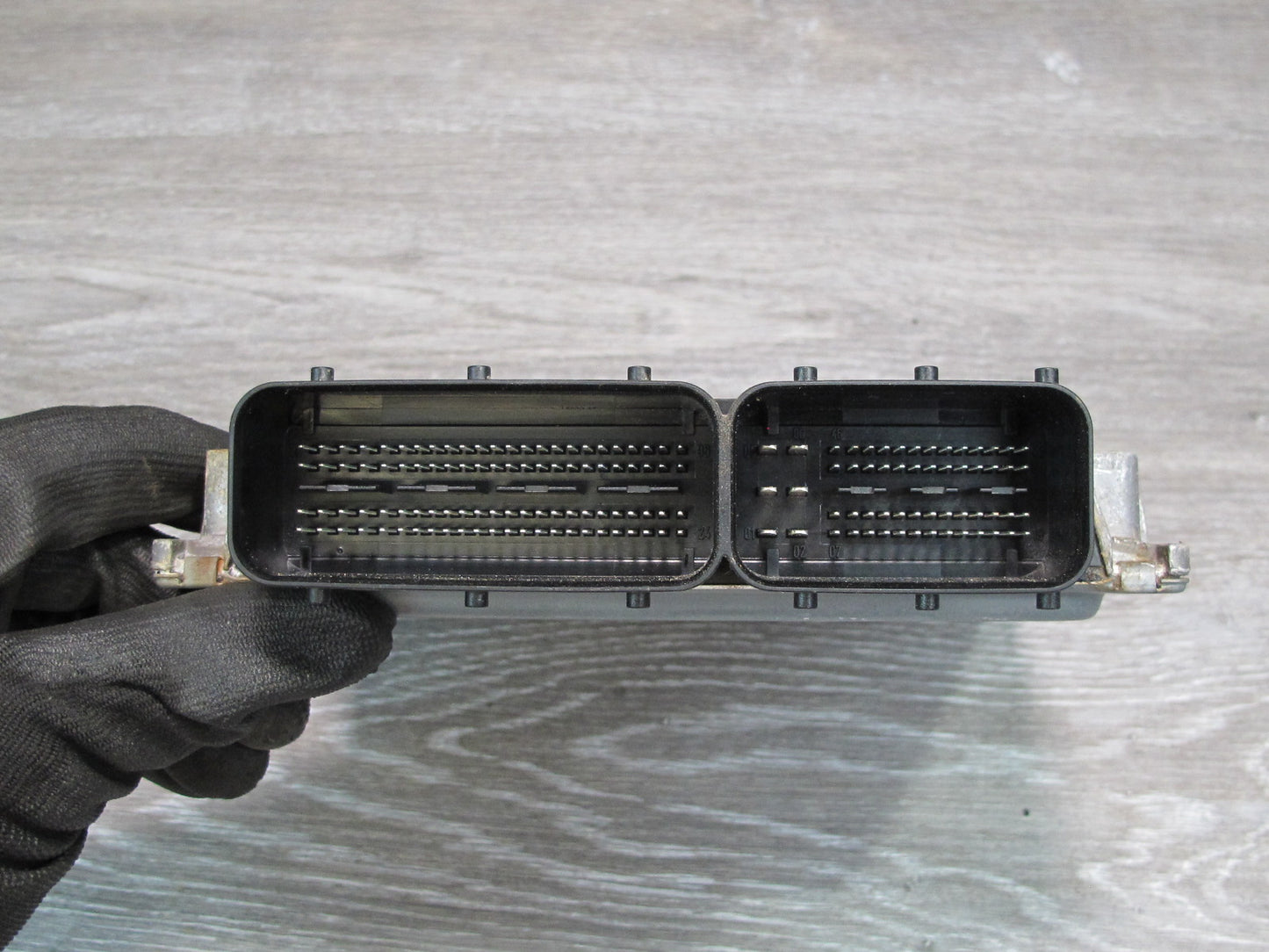 09-10 Porsche Cayenne 957 GTS Speedometer ECU Kessy Ignition Module W/ KEY Set
