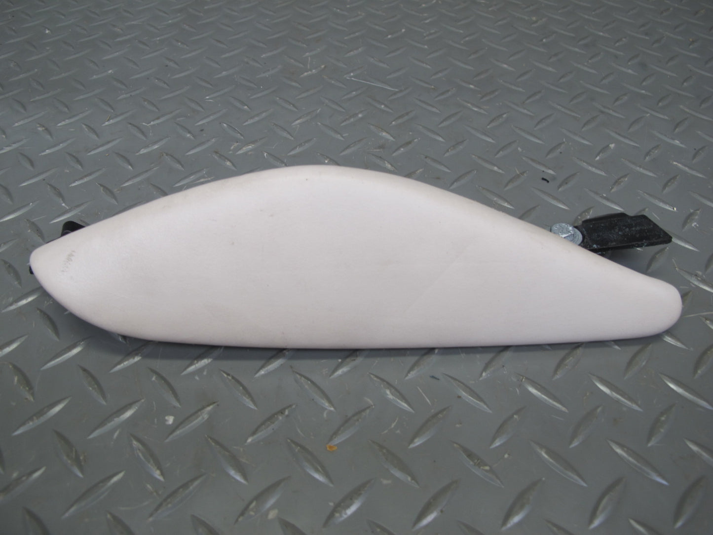 08-14 BMW X6 E71 E72 Front Right & Left Center Console Knee Pad Leather Trim Set