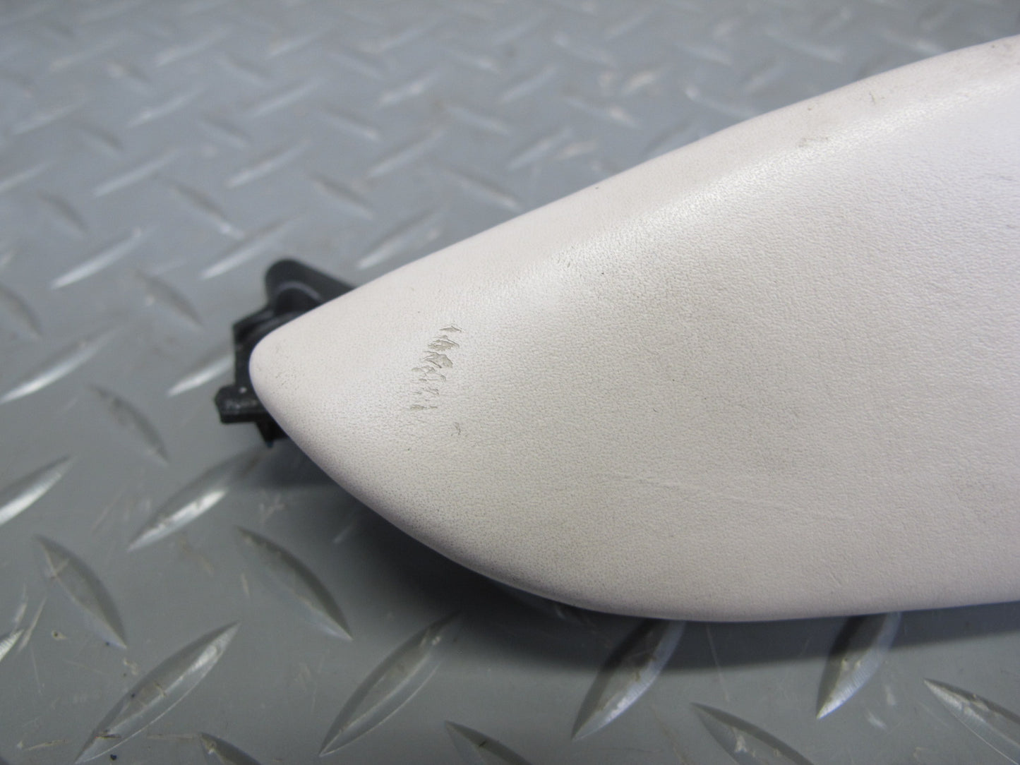 08-14 BMW X6 E71 E72 Front Right & Left Center Console Knee Pad Leather Trim Set