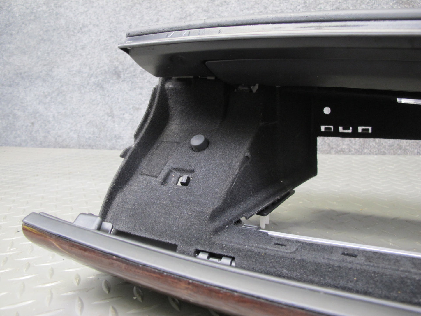 2008-2014 BMW E71 E72 X6 Dash Glove Box Storage Door Lid Cover