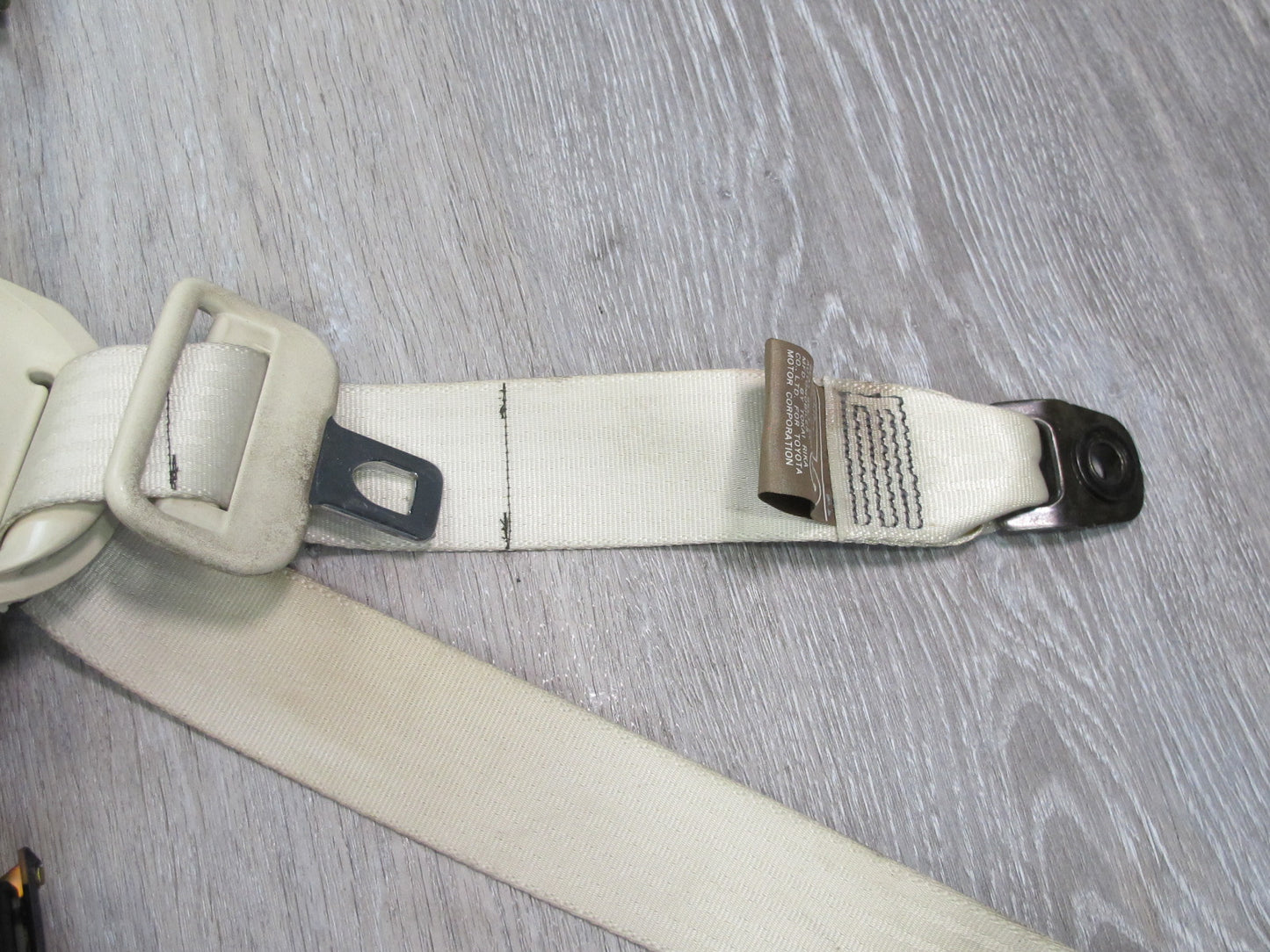 01-06 LEXUS LS430 FRONT RIGHT & LEFT SIDE SEATBELT RETRACTOR SET OEM