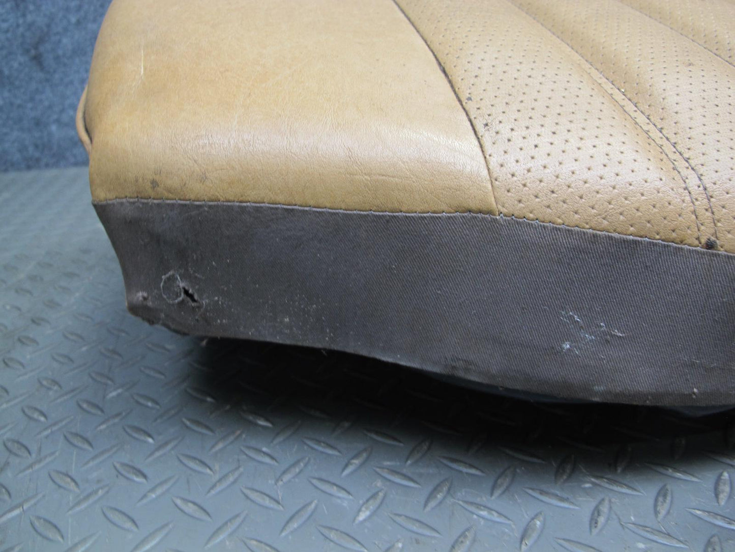 77-85 Mercedes W123 Sedan Rear Leather Seat Upper Lower Cushion Set Palomino OEM