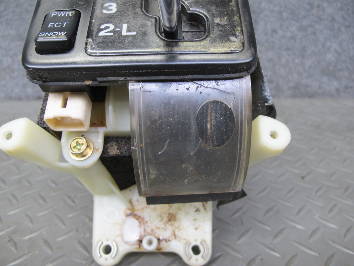 98-00 Lexus UCF20L LS400 A/T Automatic Transmission Shifter OEM