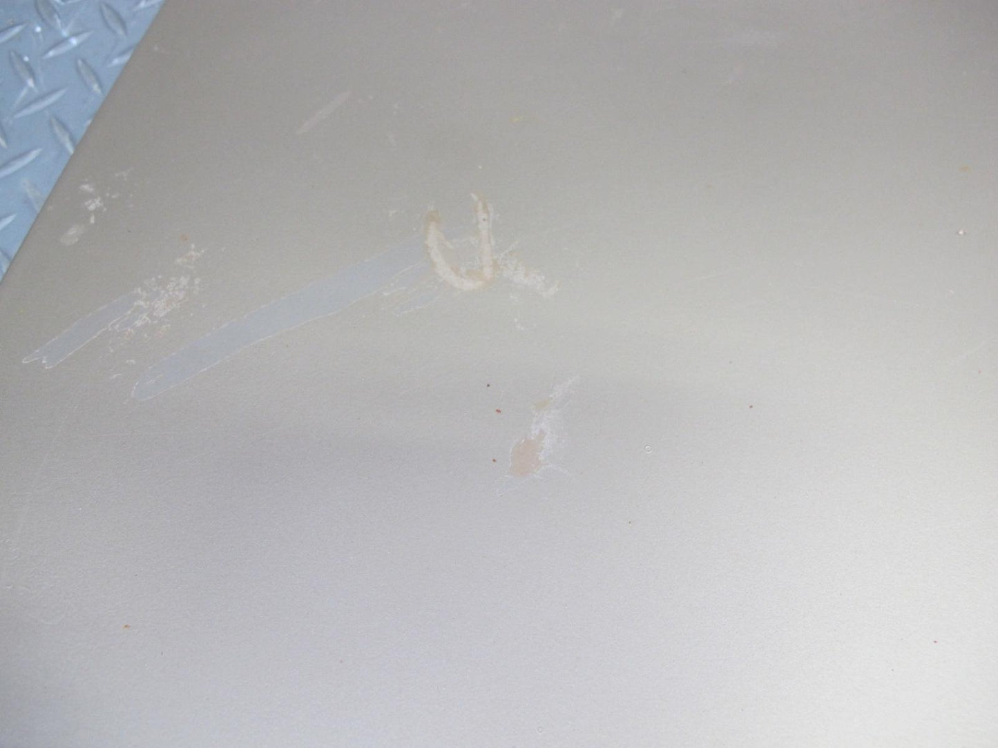 77-85 Mercedes W123 Sedan Rear Trunk Deck Lid Shell Cover Panel OEM