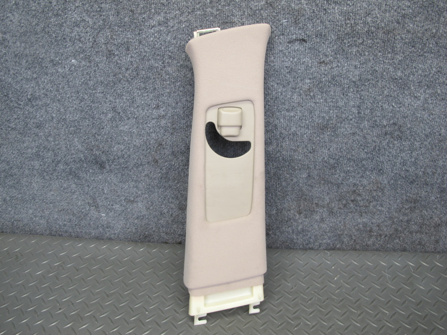 01-05 Lexus GS430 GS300 Set of 2 Center Upper B Pillar Trim Panel Ivory OEM