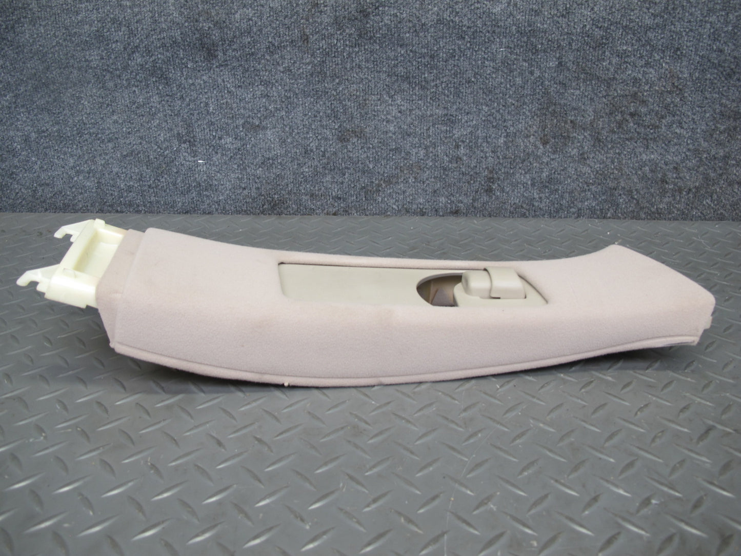 01-05 Lexus GS430 GS300 Set of 2 Center Upper B Pillar Trim Panel Ivory OEM