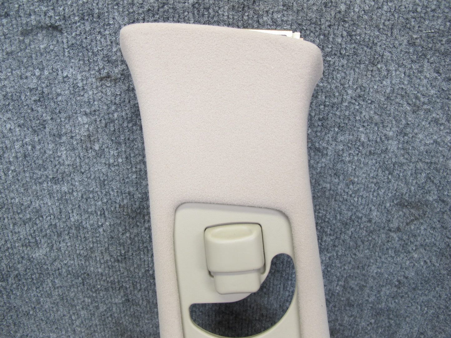 01-05 Lexus GS430 GS300 Set of 2 Center Upper B Pillar Trim Panel Ivory OEM