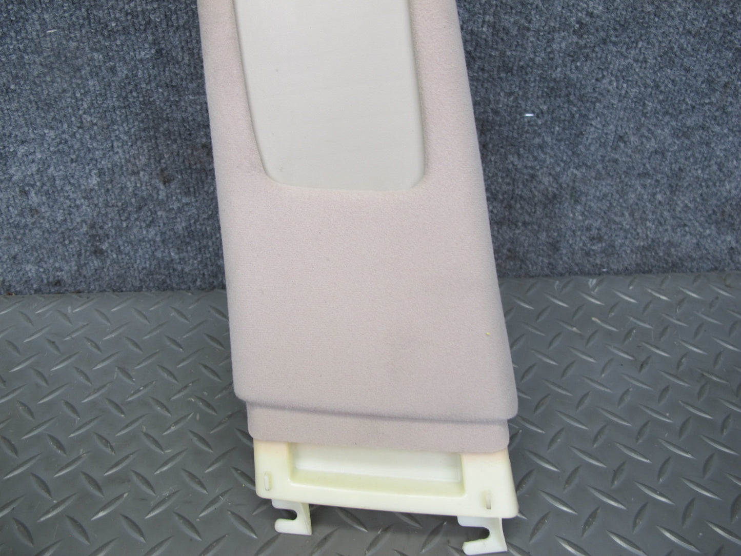 01-05 Lexus GS430 GS300 Set of 2 Center Upper B Pillar Trim Panel Ivory OEM