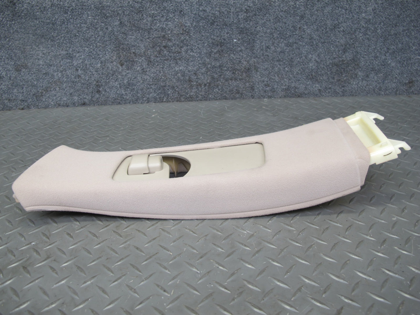 01-05 Lexus GS430 GS300 Set of 2 Center Upper B Pillar Trim Panel Ivory OEM