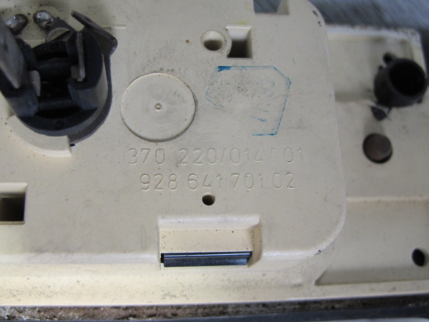 1983-1986 Porsche 928 S AT Center Console Shifter Trim Cover Panel W/ Clock