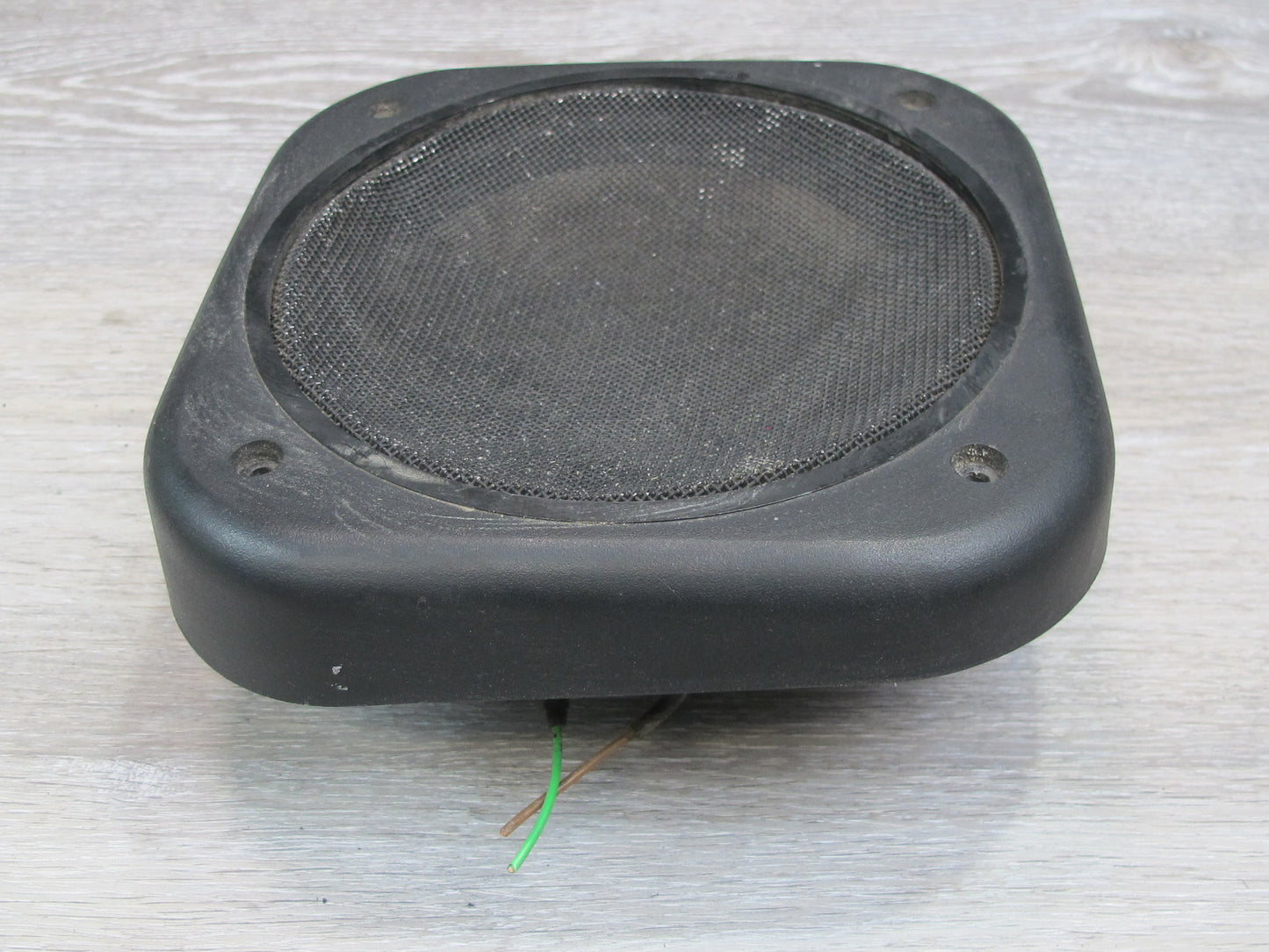 1984-1989 Porsche 928 S Rear Audio Speaker W/ Cover