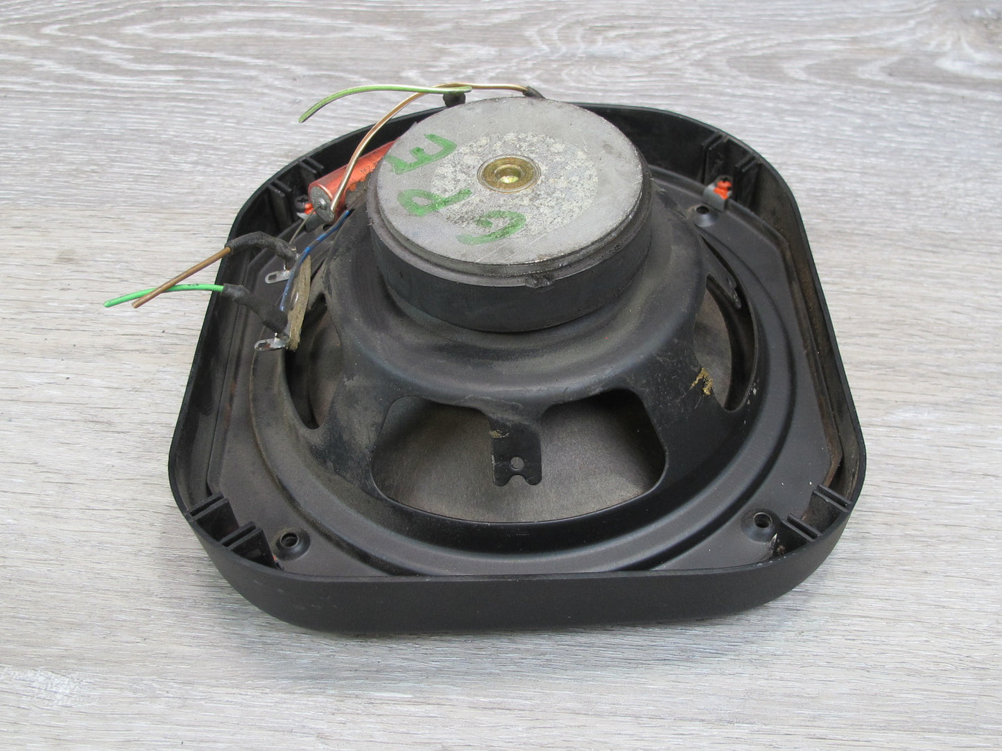 1984-1989 Porsche 928 S Rear Audio Speaker W/ Cover