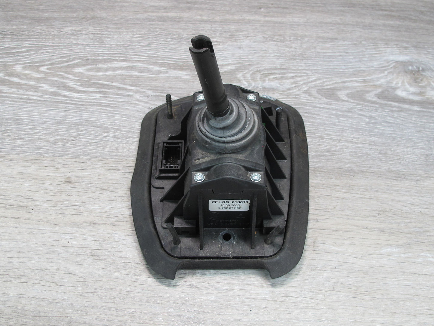 2006-2010 BMW E63 E64 M6 SMG Transmission Gear Selector Shifter 2282677