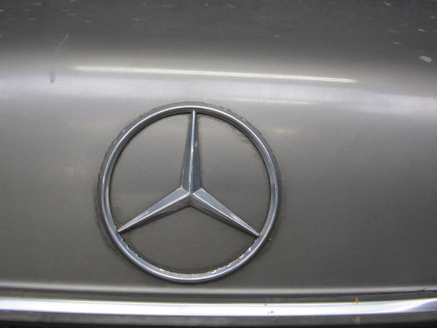 77-85 Mercedes W123 Sedan Rear Trunk Deck Lid Shell Cover Panel OEM