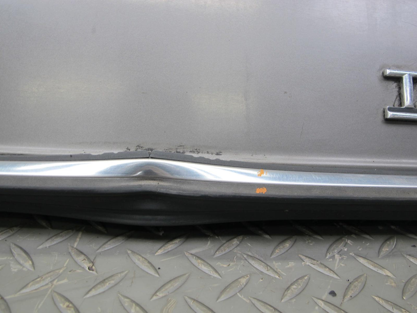 77-85 Mercedes W123 Sedan Rear Trunk Deck Lid Shell Cover Panel OEM