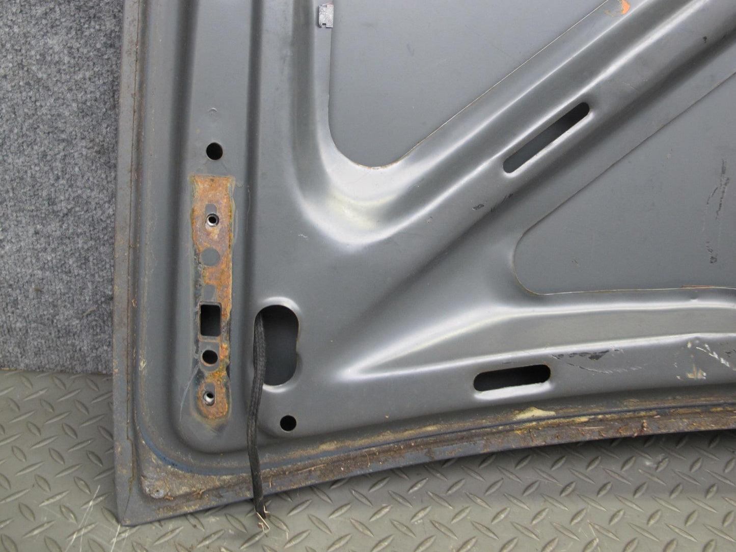 77-85 Mercedes W123 Sedan Rear Trunk Deck Lid Shell Cover Panel OEM
