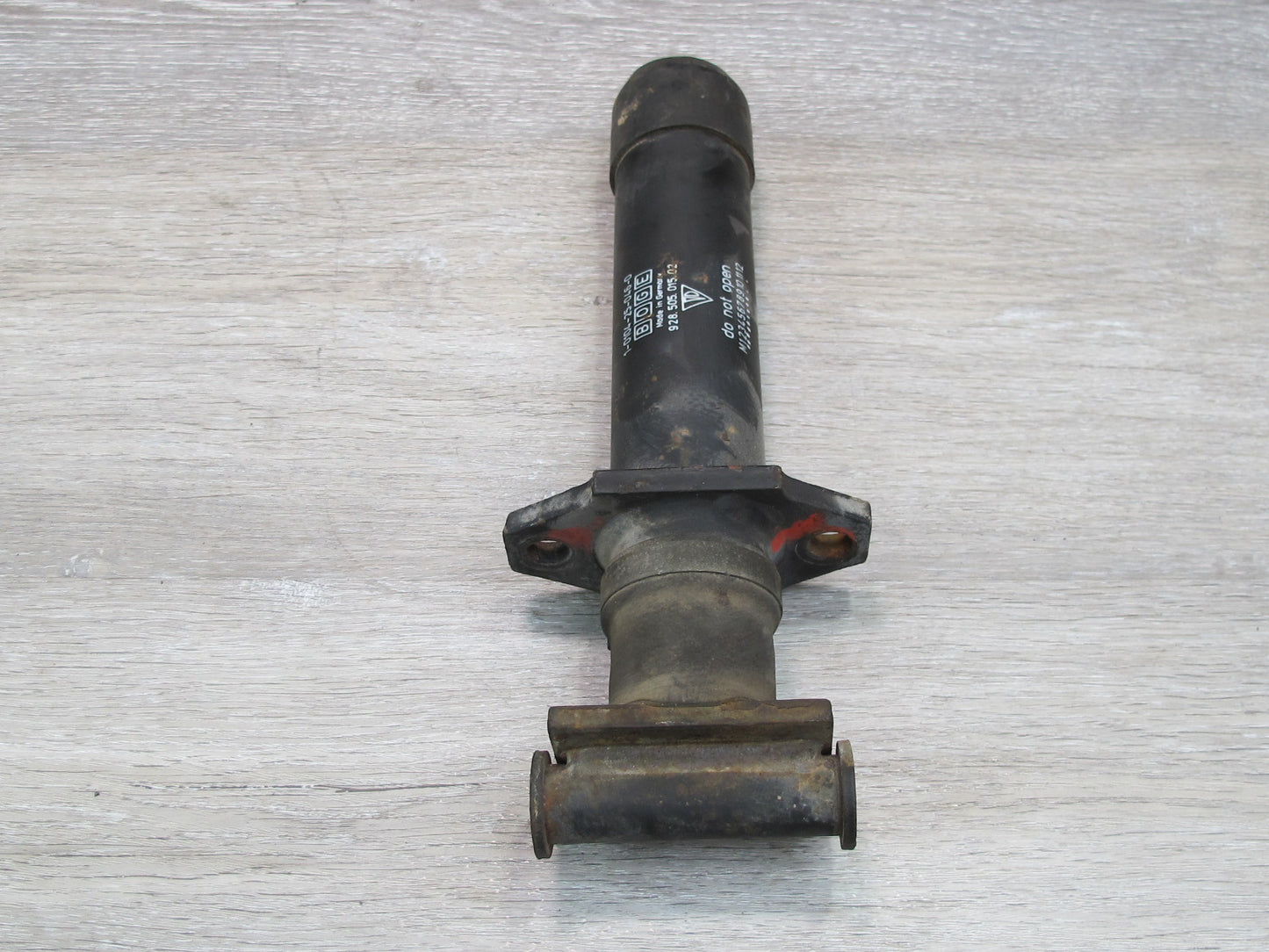 1983-1986 Porsche 928 S Front Left & Right Side Bumper Shock Impact Absorber Set