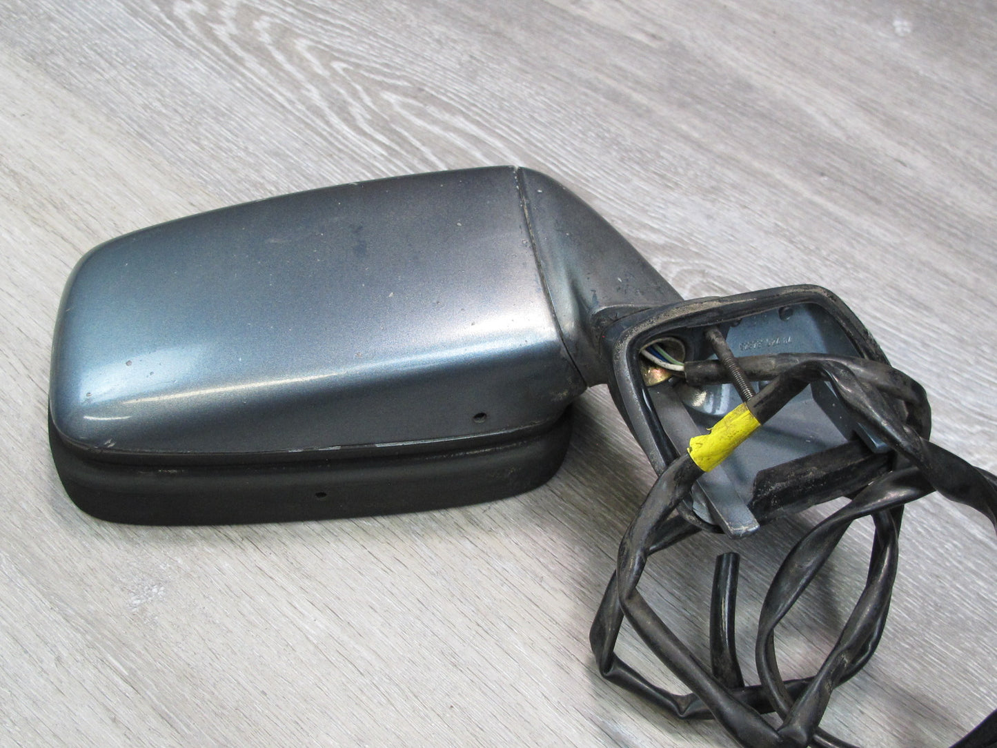 1984-1985 Porsche 928 S Front Right Side View Exterior Door Mirror Gray