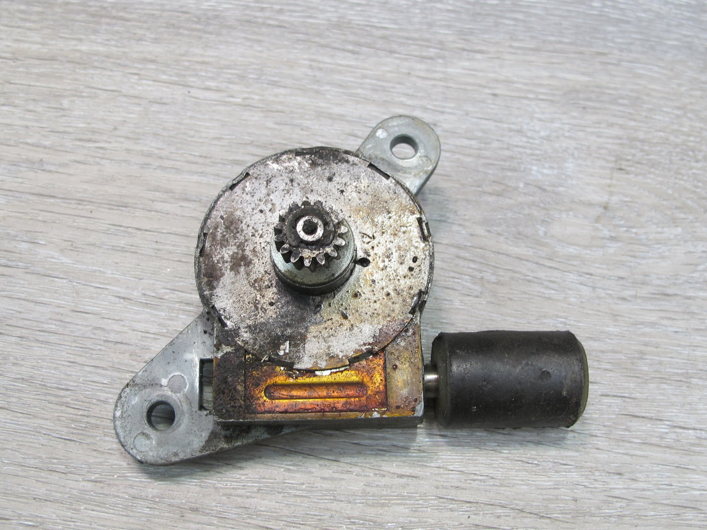 1983-1986 Porsche 928 S Power Sunroof Moon Roof Window Drive Motor