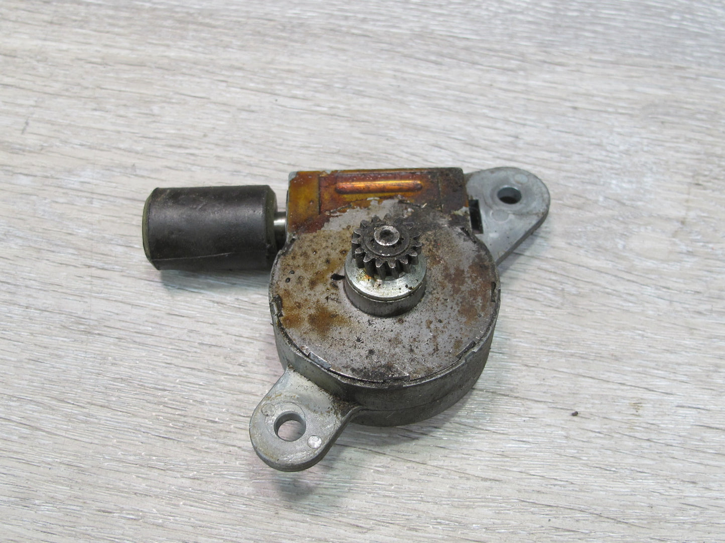 1983-1986 Porsche 928 S Power Sunroof Moon Roof Window Drive Motor