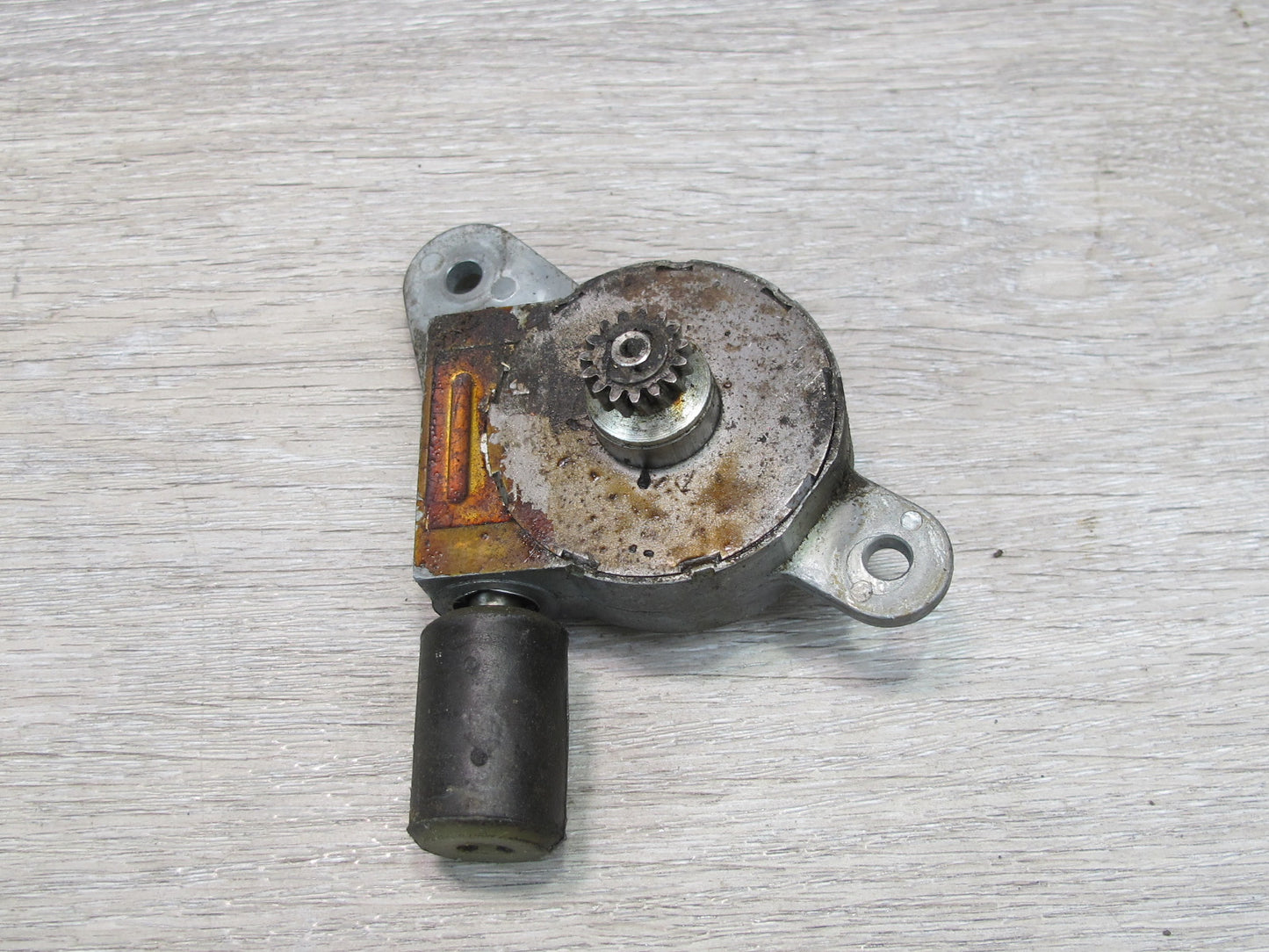 1983-1986 Porsche 928 S Power Sunroof Moon Roof Window Drive Motor