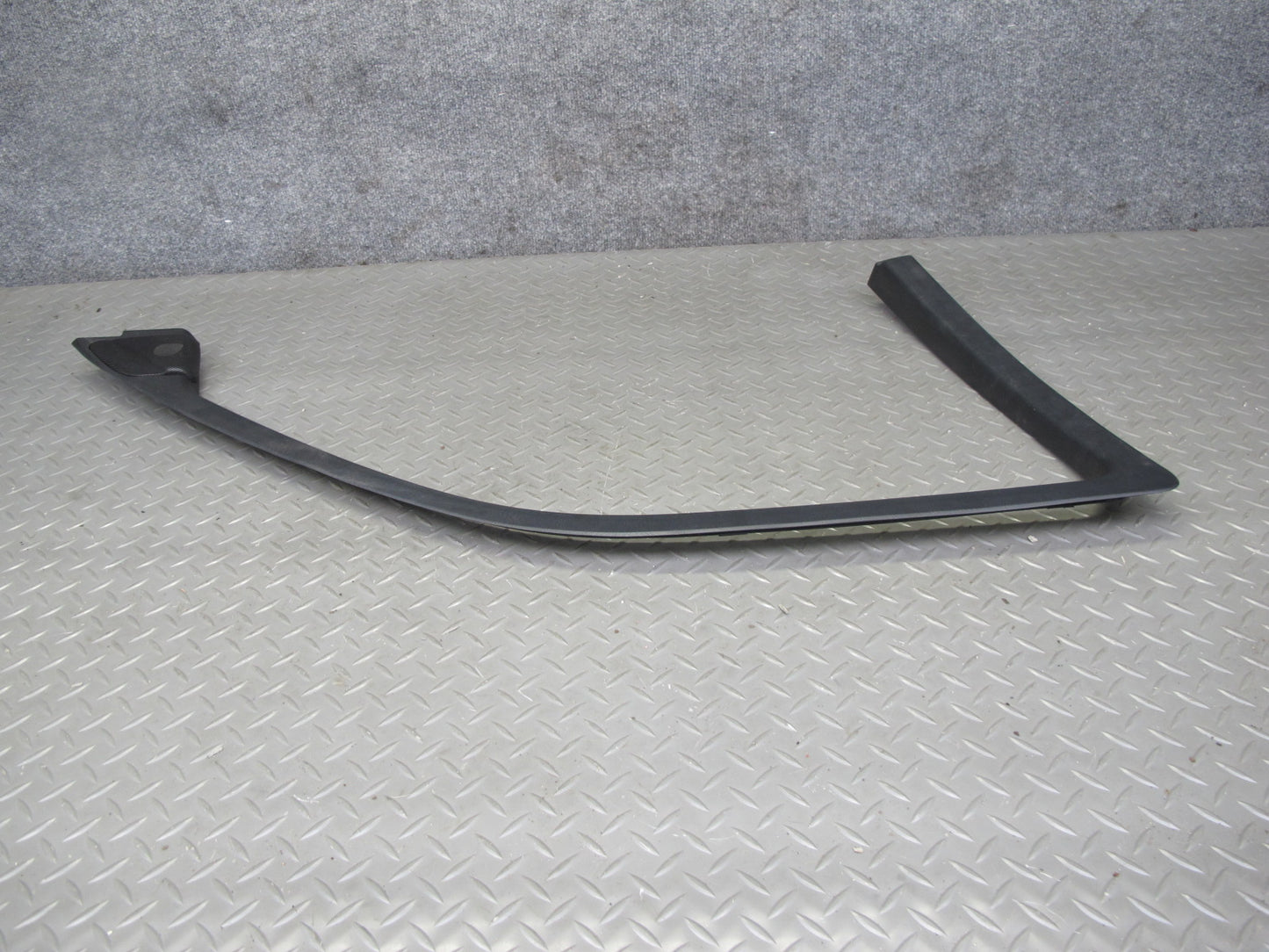 95-00 Lexus UCF20L LS400 Set of 2 Front Door Window Frame Trim Cover Panel OEM
