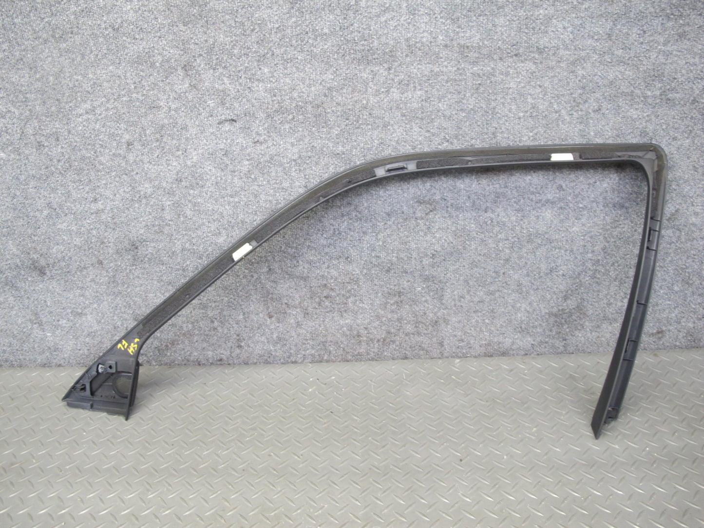 95-00 Lexus UCF20L LS400 Set of 2 Front Door Window Frame Trim Cover Panel OEM