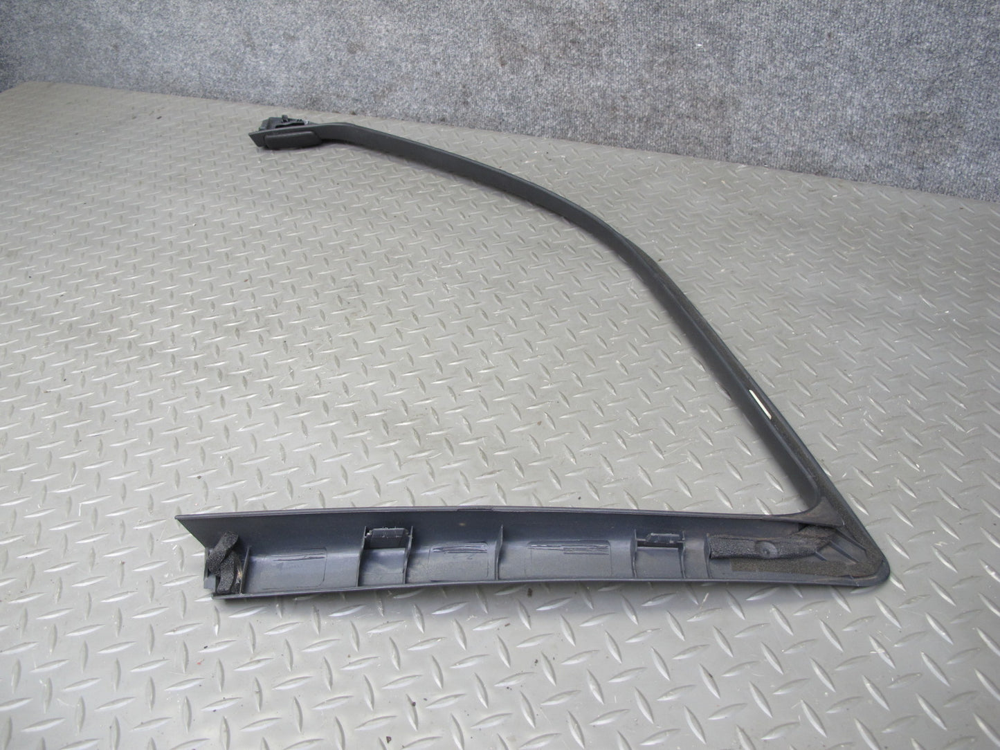 95-00 Lexus UCF20L LS400 Set of 2 Front Door Window Frame Trim Cover Panel OEM