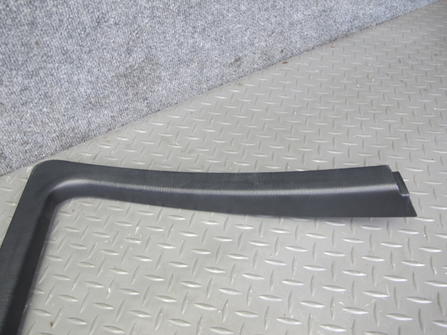 95-00 Lexus UCF20L LS400 Set of 2 Front Door Window Frame Trim Cover Panel OEM