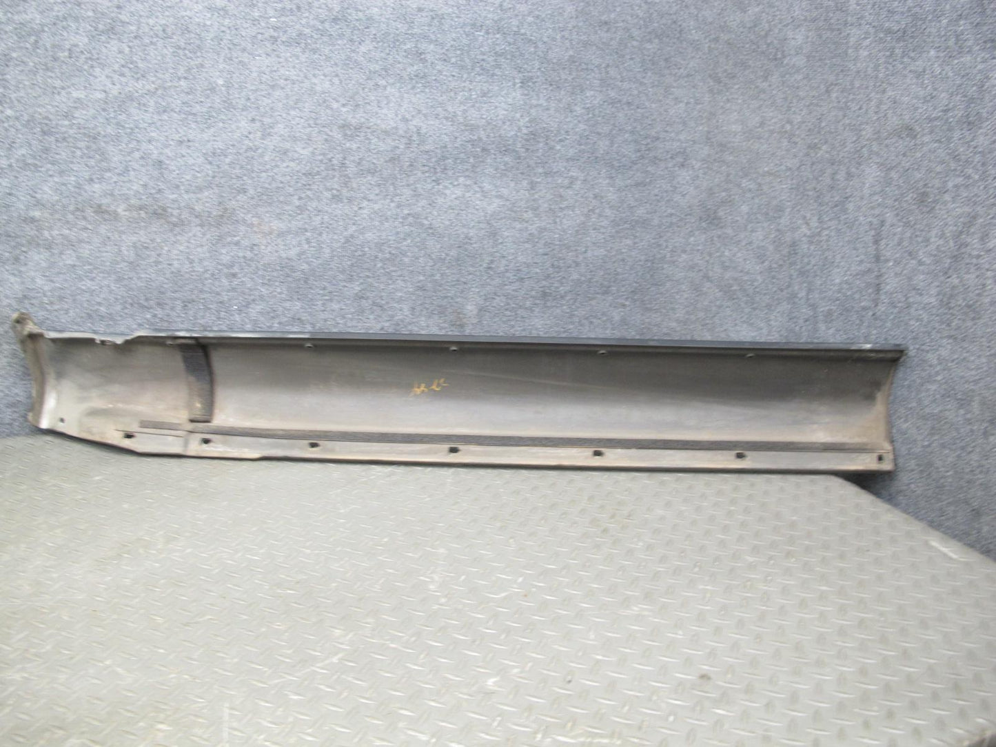 95-00 Lexus UCF20L LS400 Set of 4 Front & Rear Door Lower Trim Molding OEM