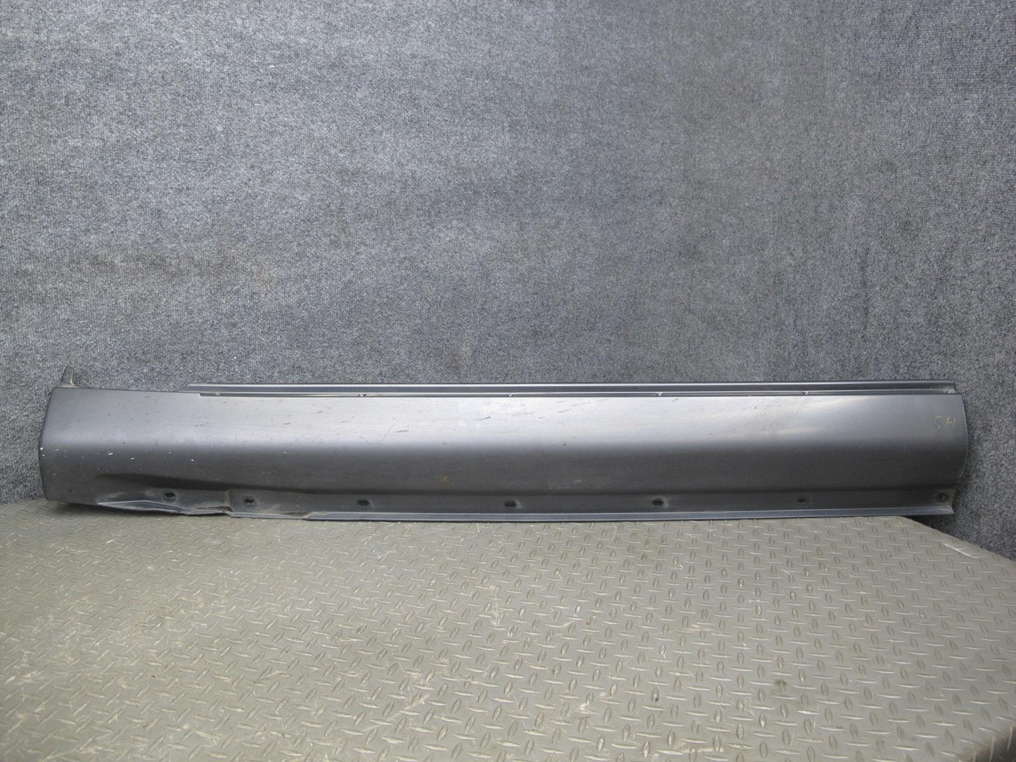 95-00 Lexus UCF20L LS400 Set of 4 Front & Rear Door Lower Trim Molding OEM