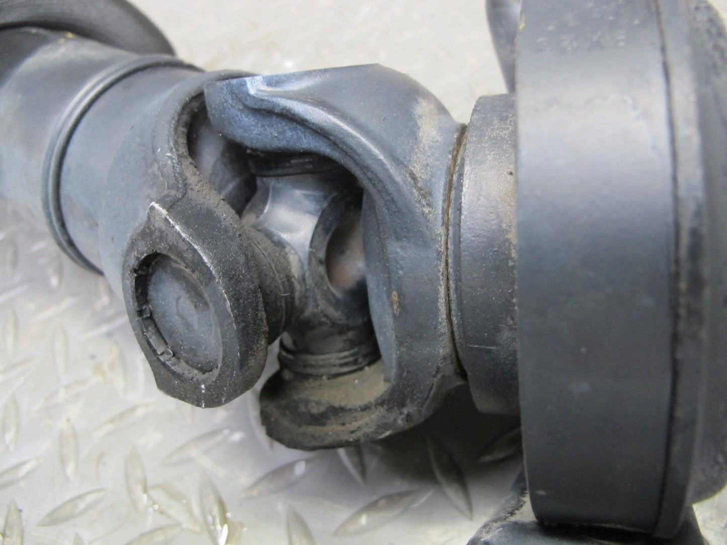 98-00 Lexus UCF20L LS400 RWD A/T Automatic Rear Drive Shaft Driveshaft OEM