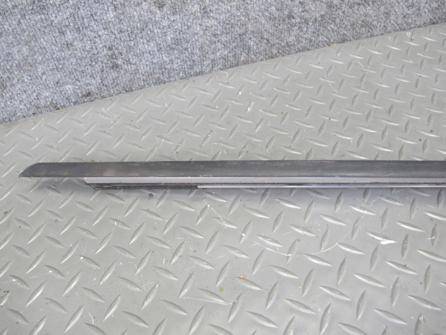 91-95 Toyota SW21L MR2 Set of 4 Left & Right Door Weatherstrip Molding OEM