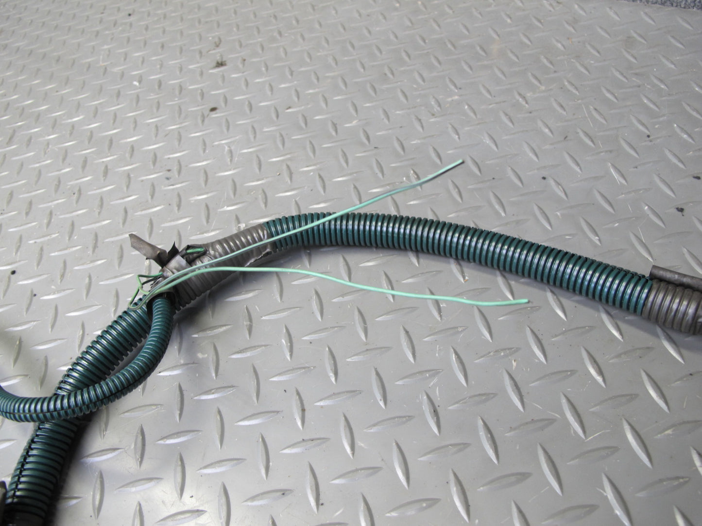 98-00 Lexus UCF20L LS400 Engine Bay Wire Wiring Harness OEM