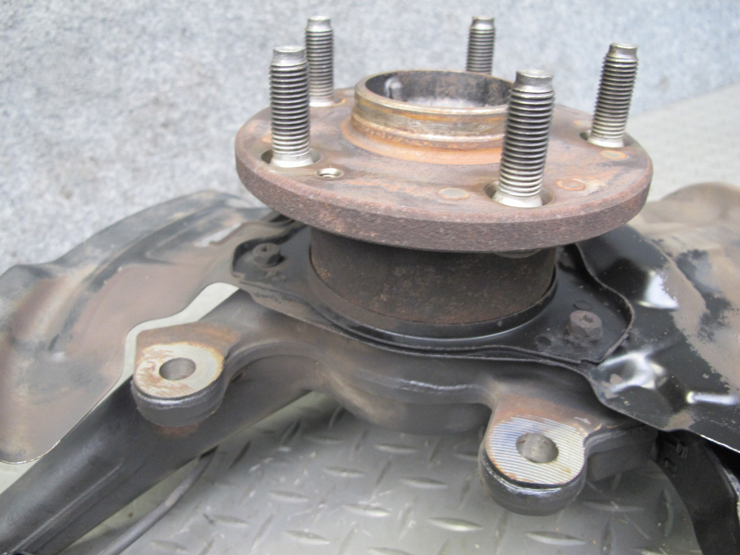 98-00 Lexus UCF20L LS400 Front Right Spindle Knuckle Wheel Hub Bearing OEM