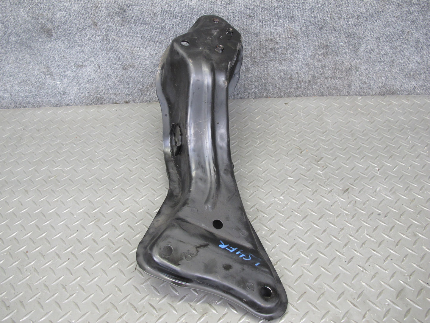 95-00 Lexus UCF20L LS400 Front Right Upper & Lower Control Arm Set OEM