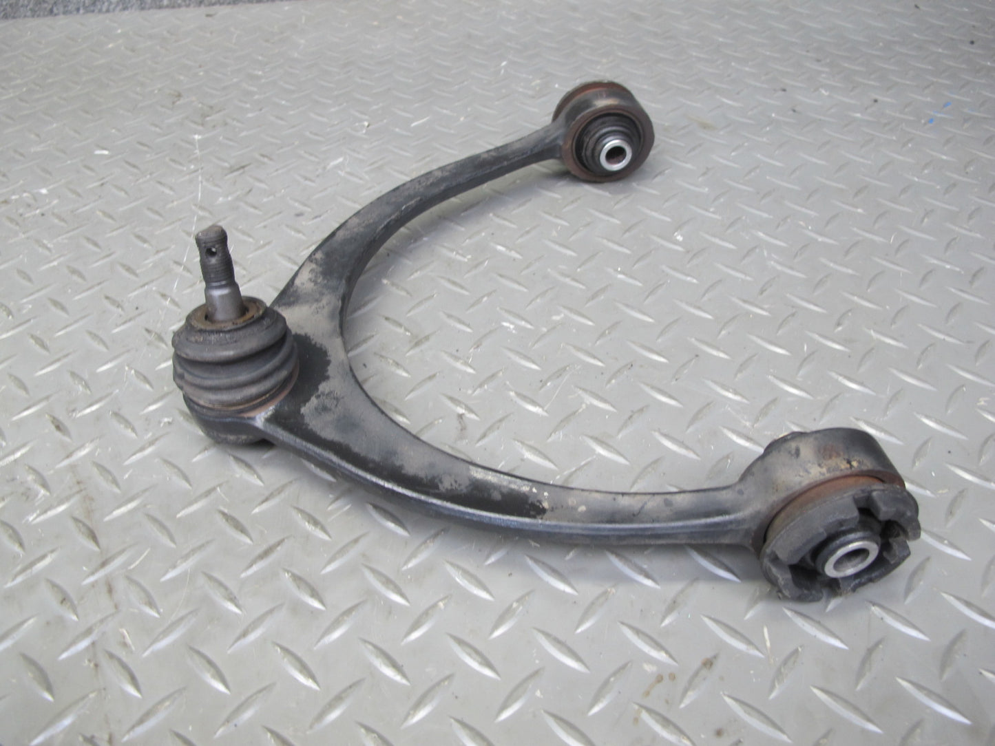 95-00 Lexus UCF20L LS400 Front Right Upper & Lower Control Arm Set OEM