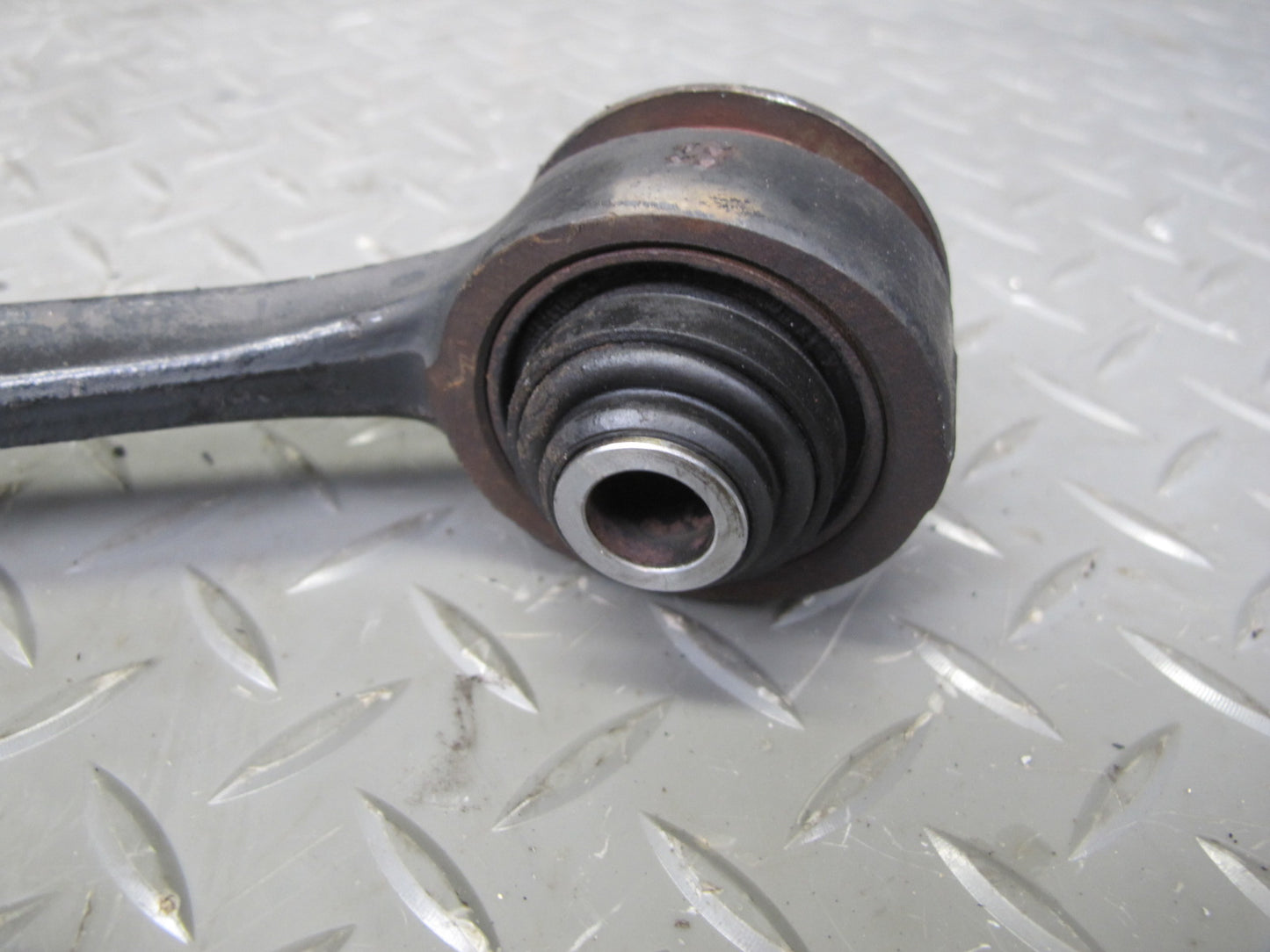 95-00 Lexus UCF20L LS400 Front Right Upper & Lower Control Arm Set OEM