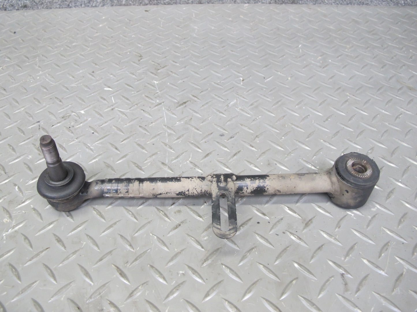 98-00 Lexus UCF20L LS400 Rear Right Upper & Lower Control Arm Set OEM