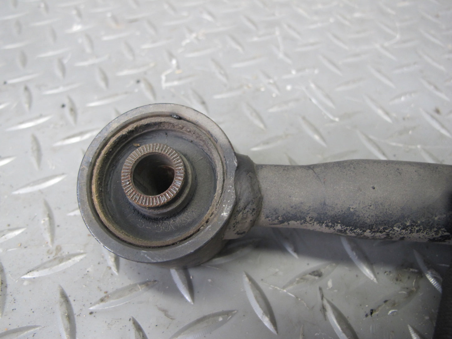 98-00 Lexus UCF20L LS400 Rear Right Upper & Lower Control Arm Set OEM