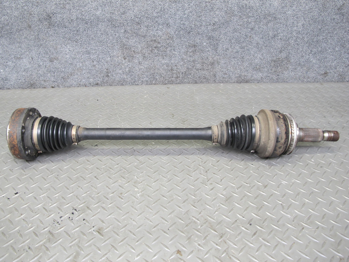 98-00 Lexus UCF20L LS400 RWD Rear Right Suspension Axle Shaft OEM