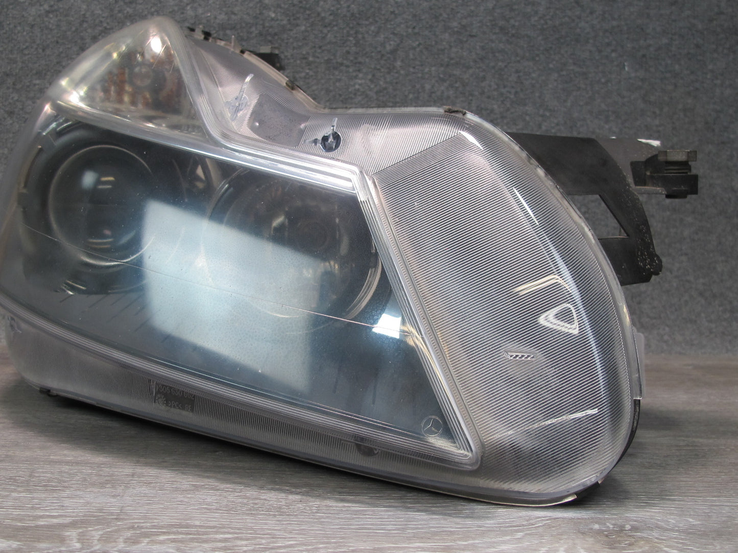 09-12 Mercedes R230 Sl-class Front Right BI Xenon Headlight Lamp OEM