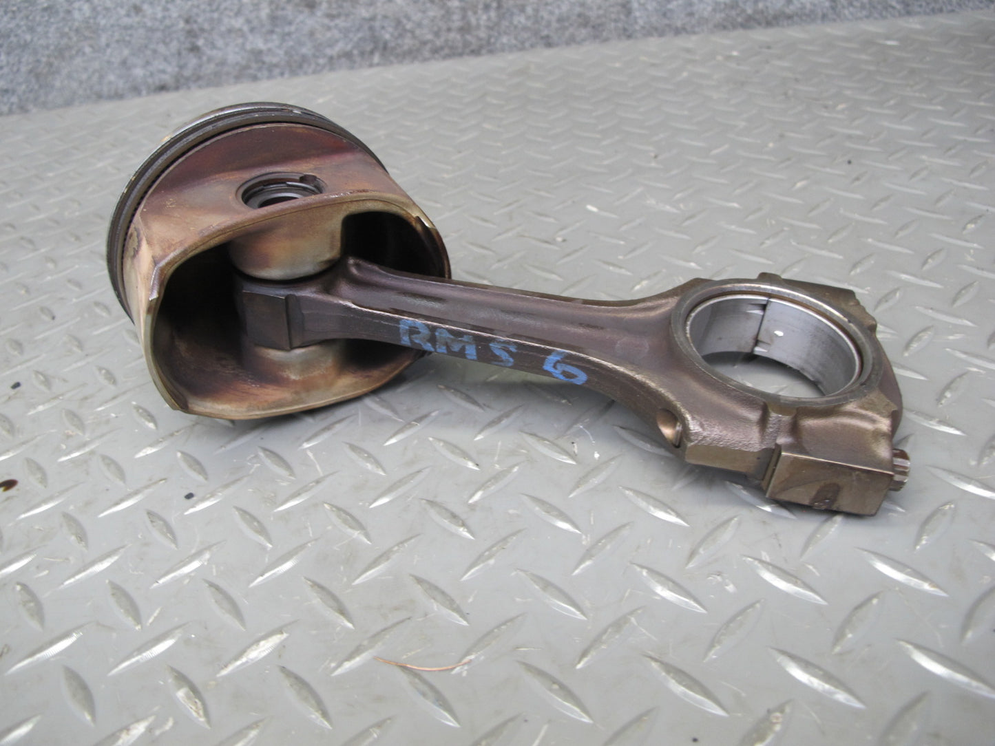 96-99 Mercedes W140 S500 5.0L M119 119.980 Engine Piston Connecting Rod Set OEM