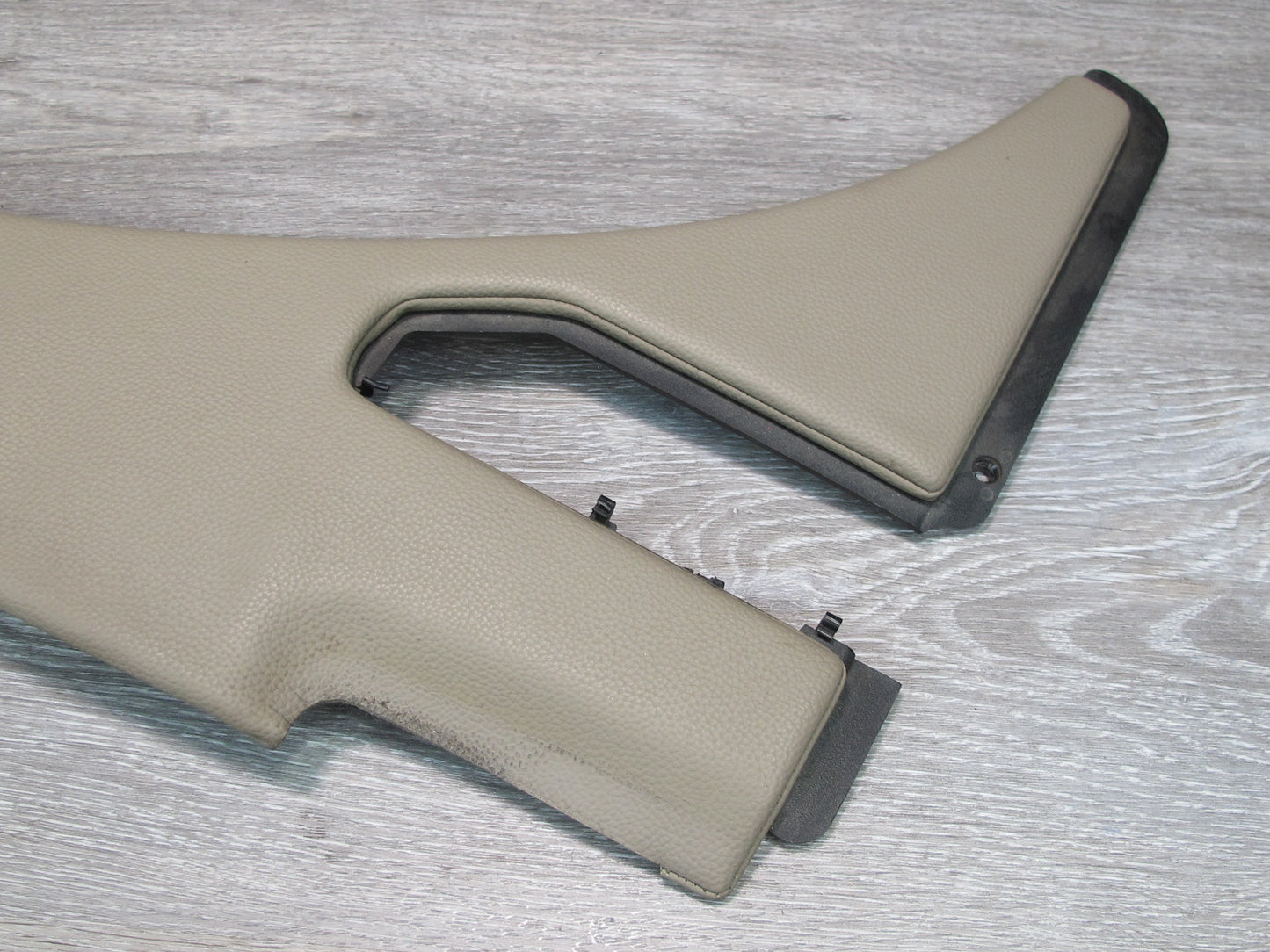 03-06 Mercedes R230 Rear Left Quarter Hinge Flap Trim Edge Cover Beige OEM